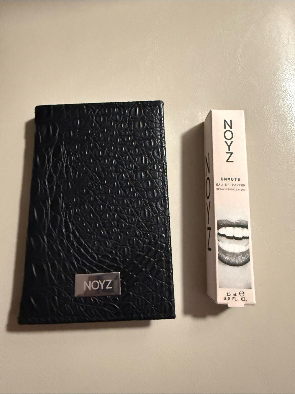 Noyz Unmute w/ mini croc black journal
